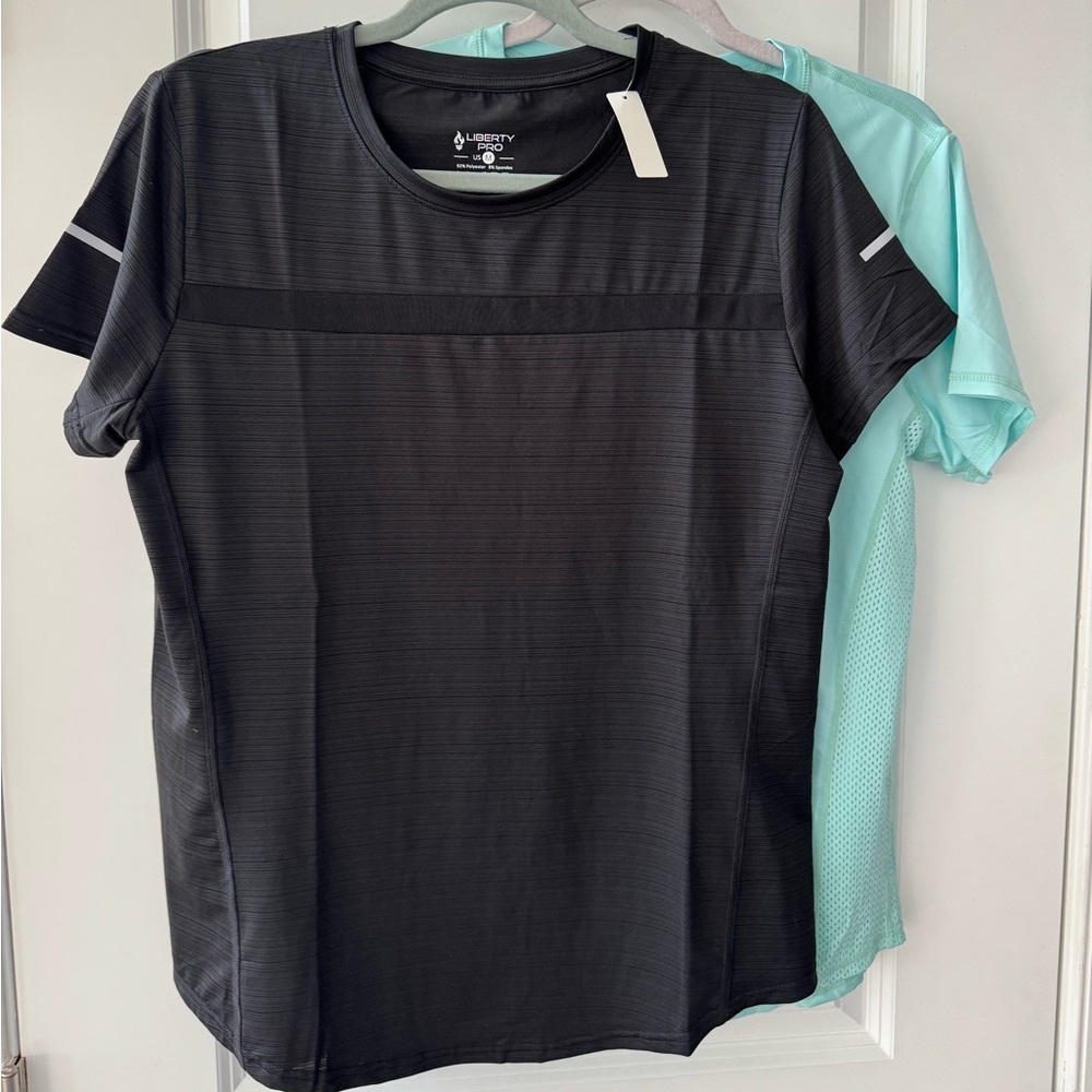 Liberty Pro Black and Teal Athletic Shirts size‎ Medium